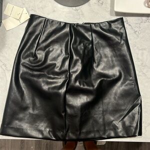 A&F skort